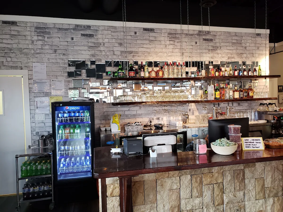 Vibe, Barkada Grill - Central
