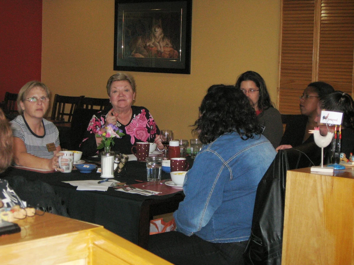 Vibe, Rooster's Bistro