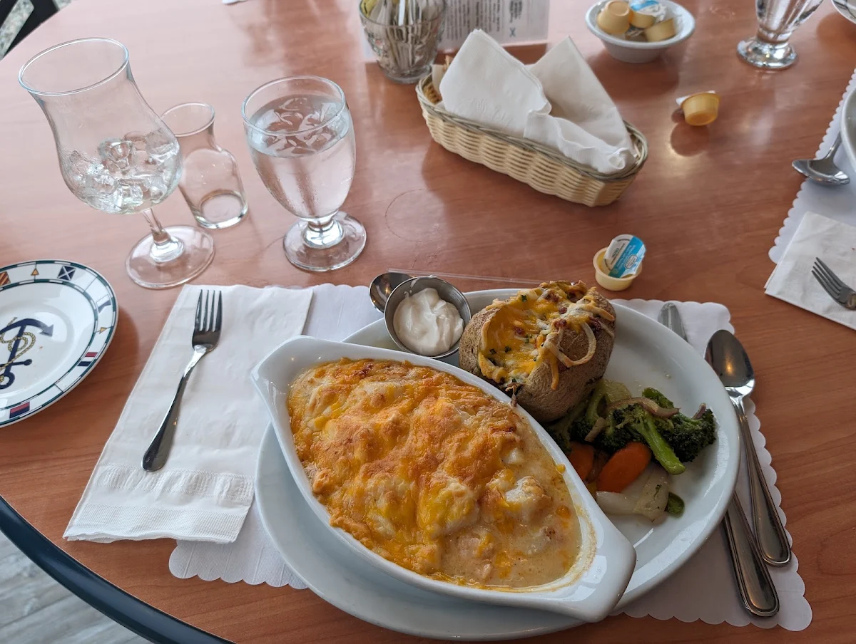 Food & drink, The Cove Motel & Restaurant