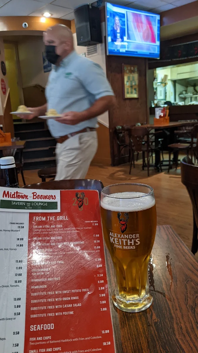 Menu, Midtown-Boomers Tavern & Lounge