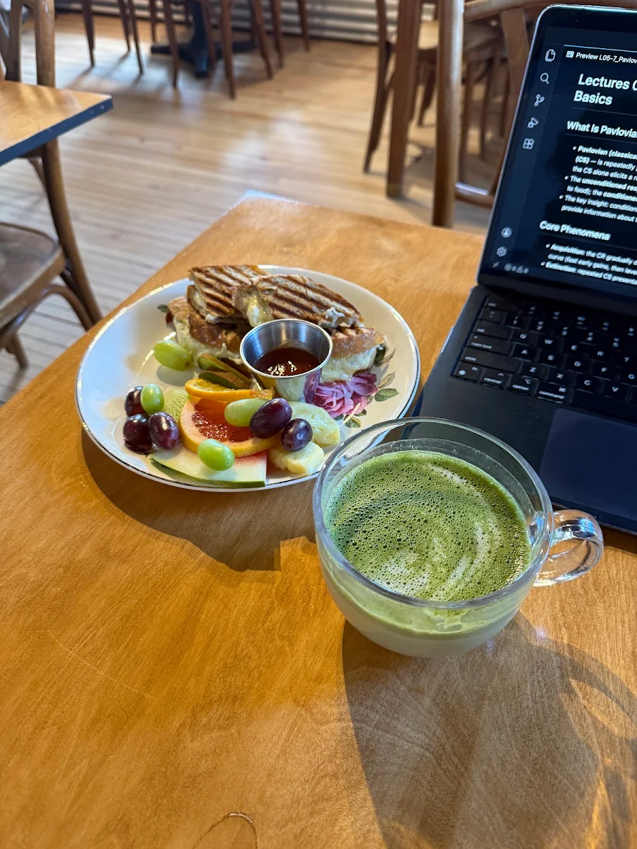 Food & drink photo 8
