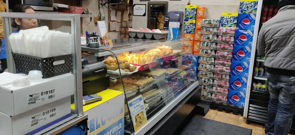 Vibe, Shawarma Palace- 17 AVE SE
