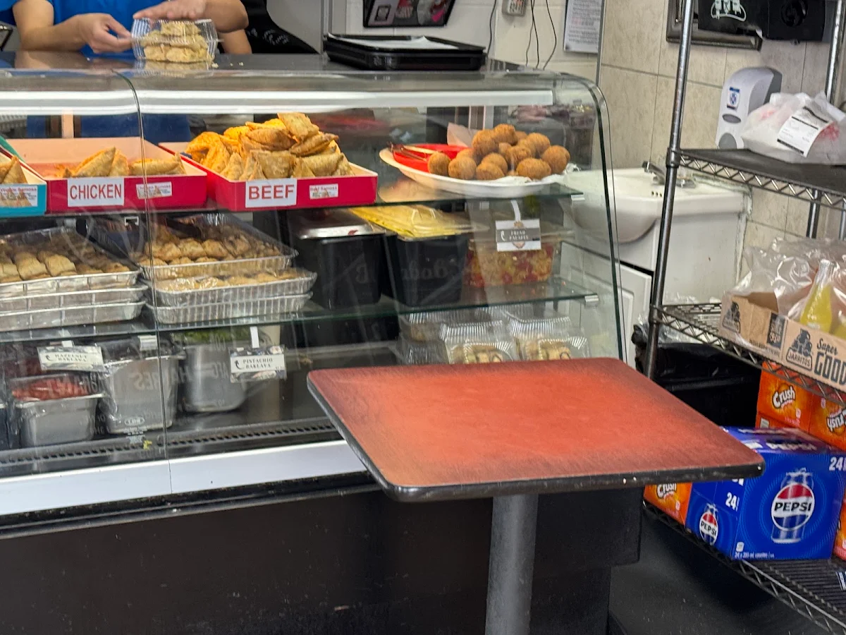 Vibe, Shawarma Palace- 17 AVE SE