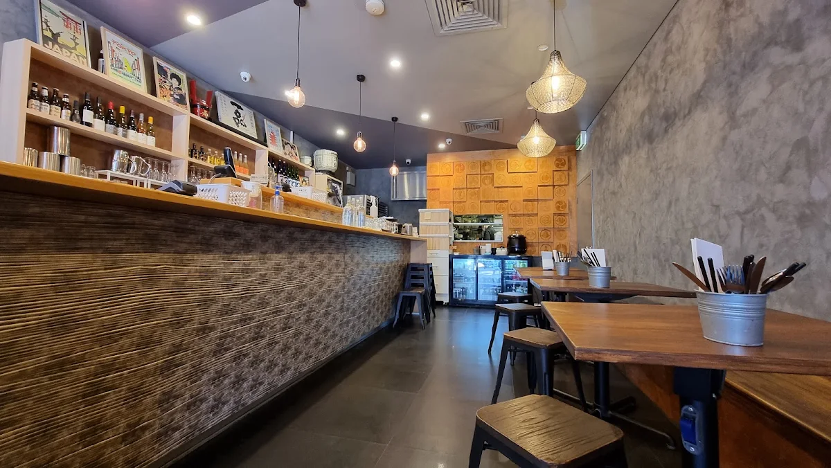 Vibe, MON JAPANESE BISTRO