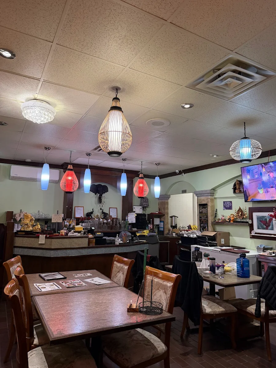 Vibe, Viet Thai Kitchen