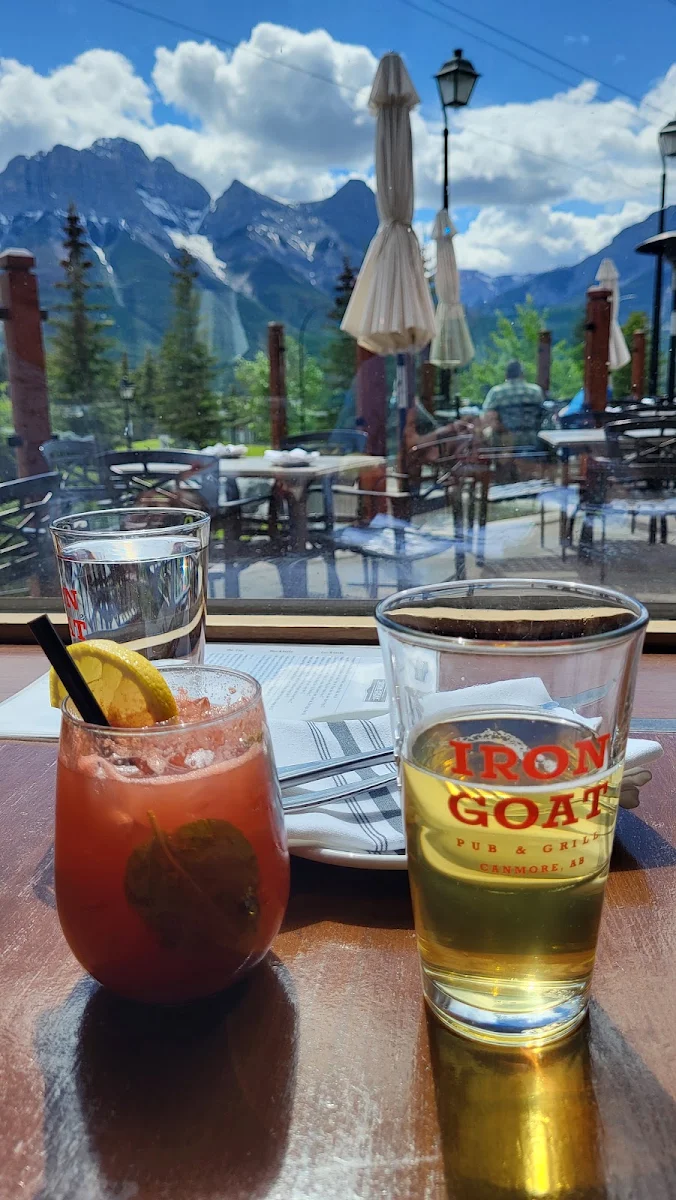 Food & drink, Iron Goat Pub & Grill