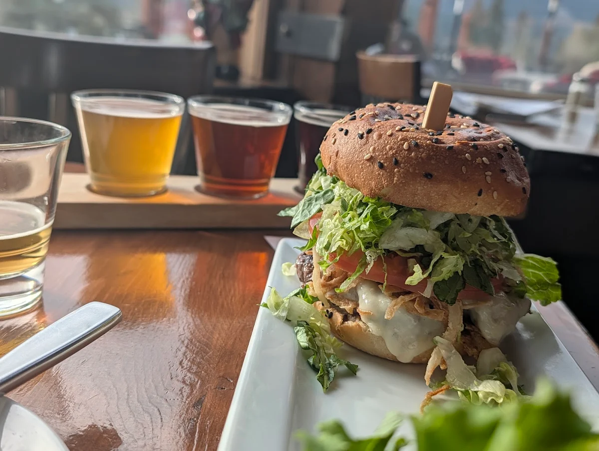 Food & drink, Iron Goat Pub & Grill