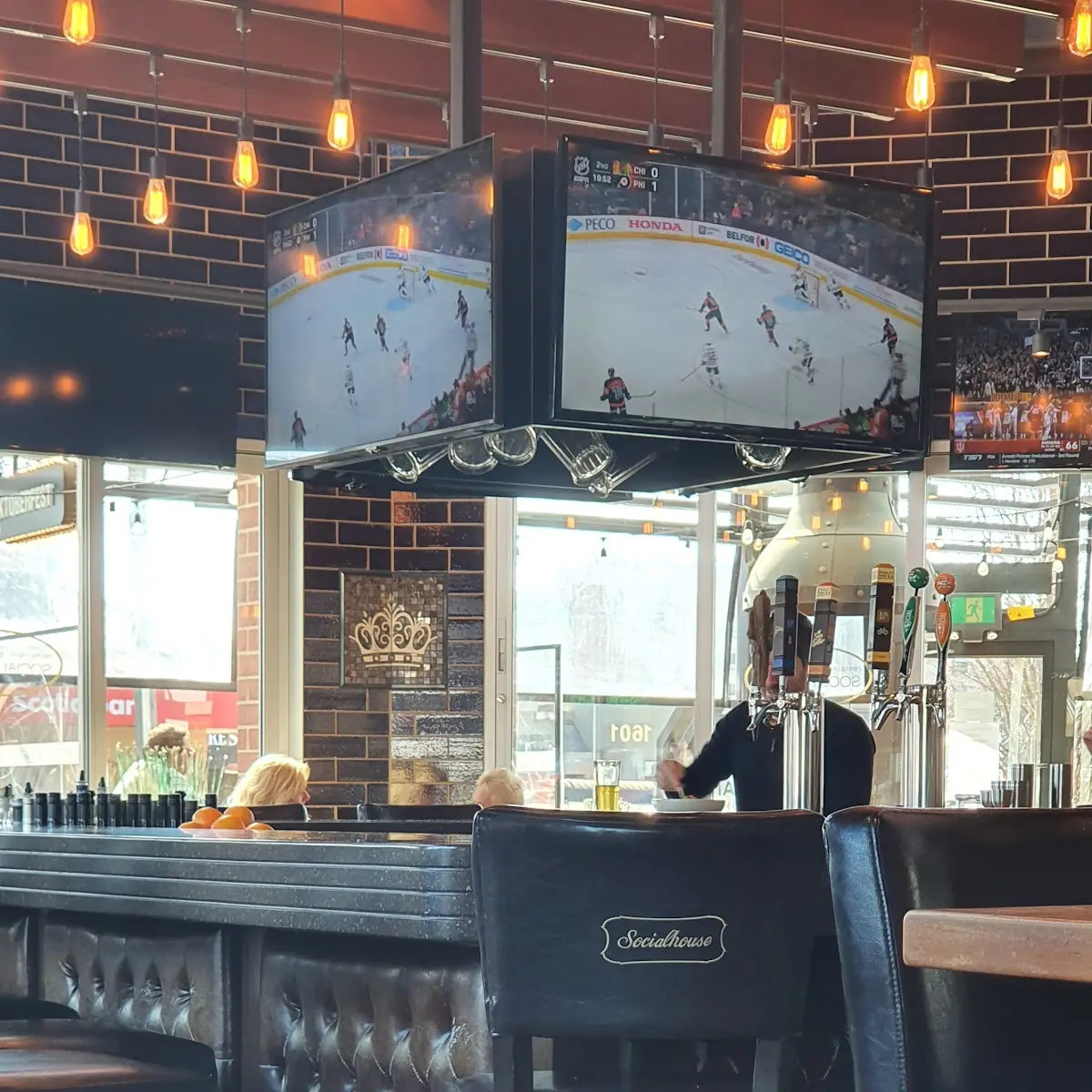 Vibe, Browns Socialhouse