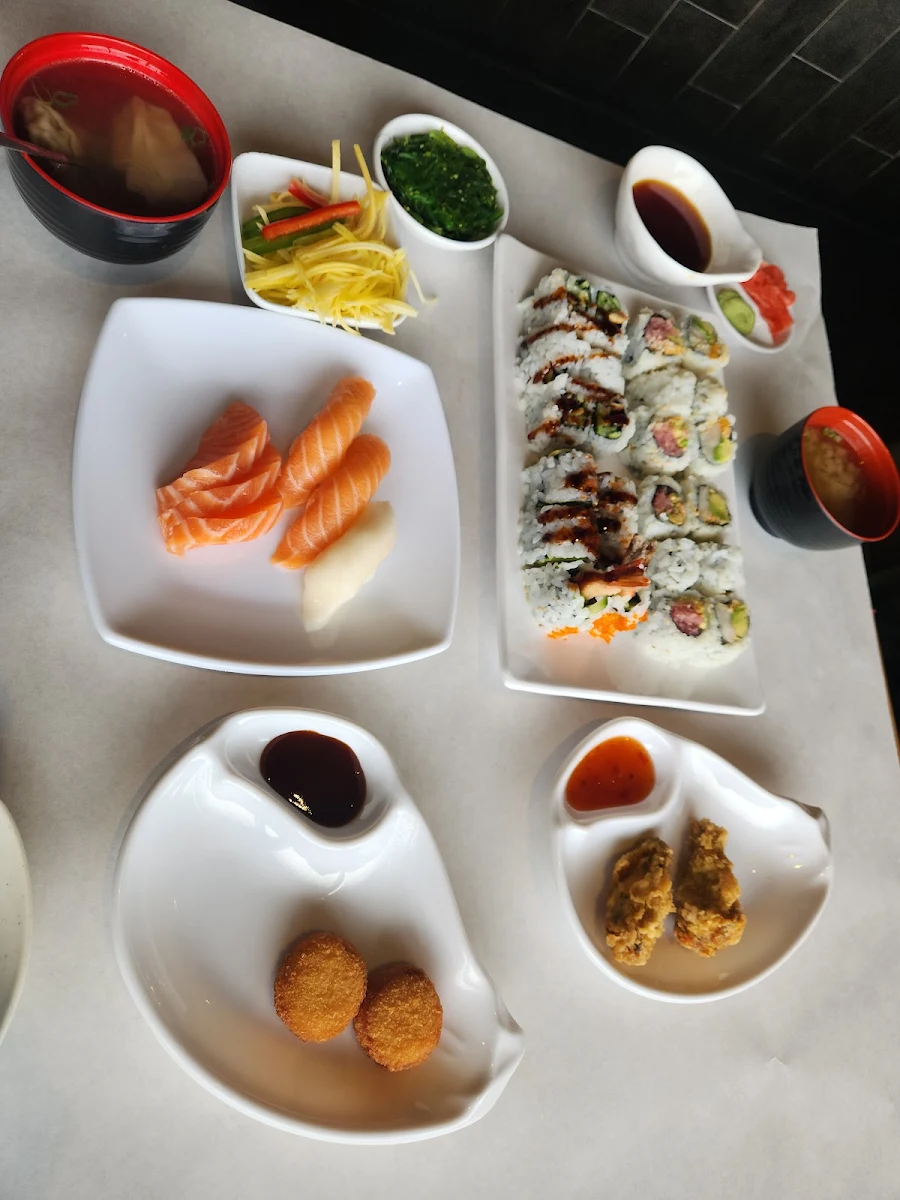 Food & drink, Makimono Sushi Bar & Restaurant