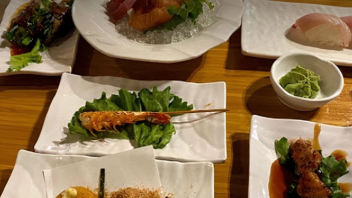 Food & drink, Makimono Sushi Bar & Restaurant
