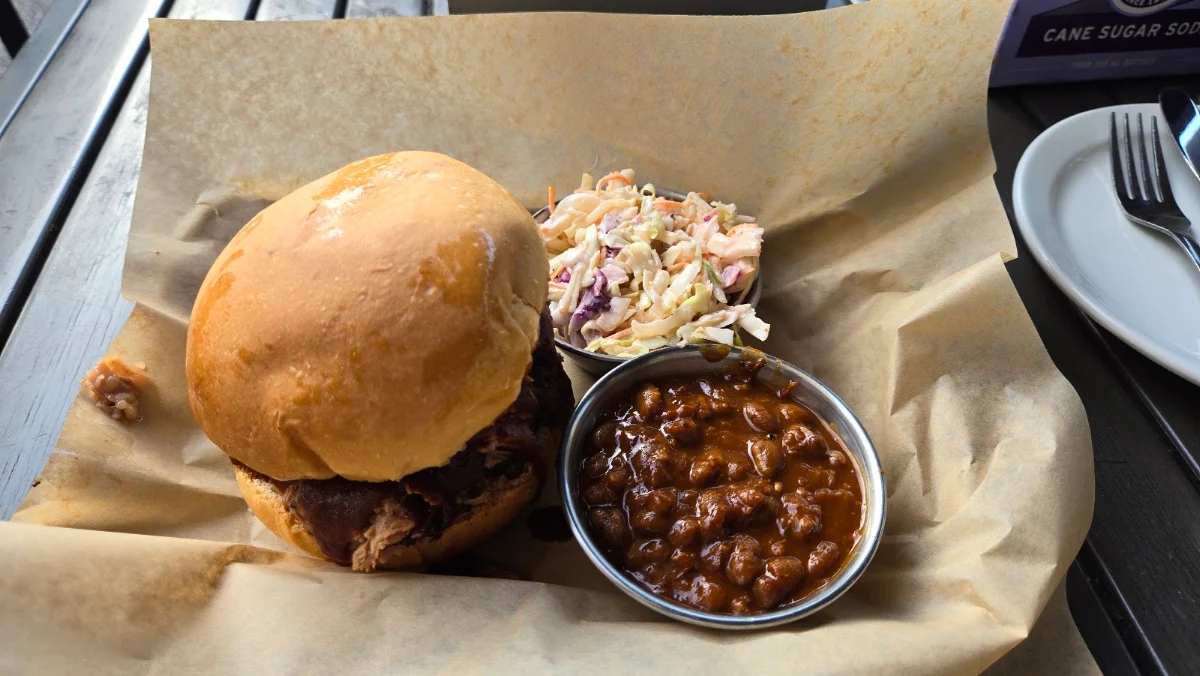 Food & drink, Memphis Blues Barbeque House