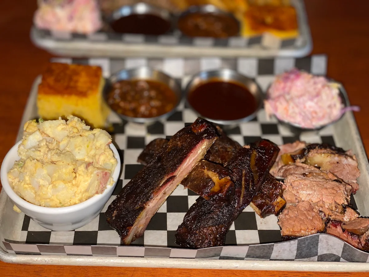 Food & drink, Memphis Blues Barbeque House