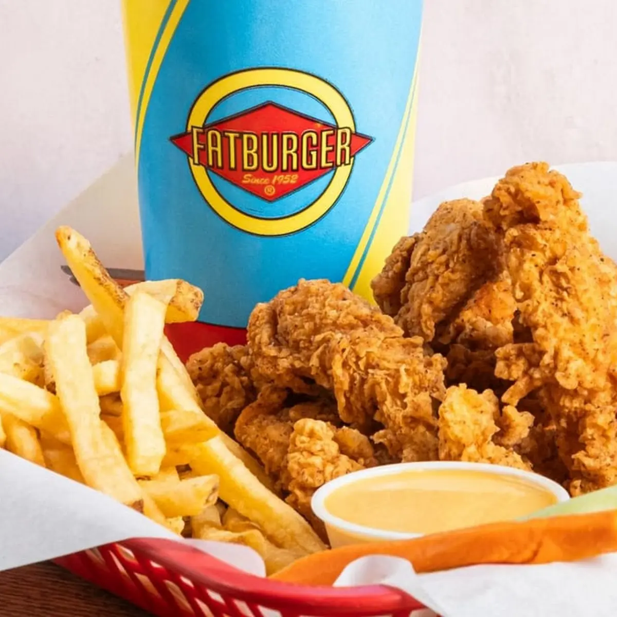 Food & drink, Fatburger Grandview Central