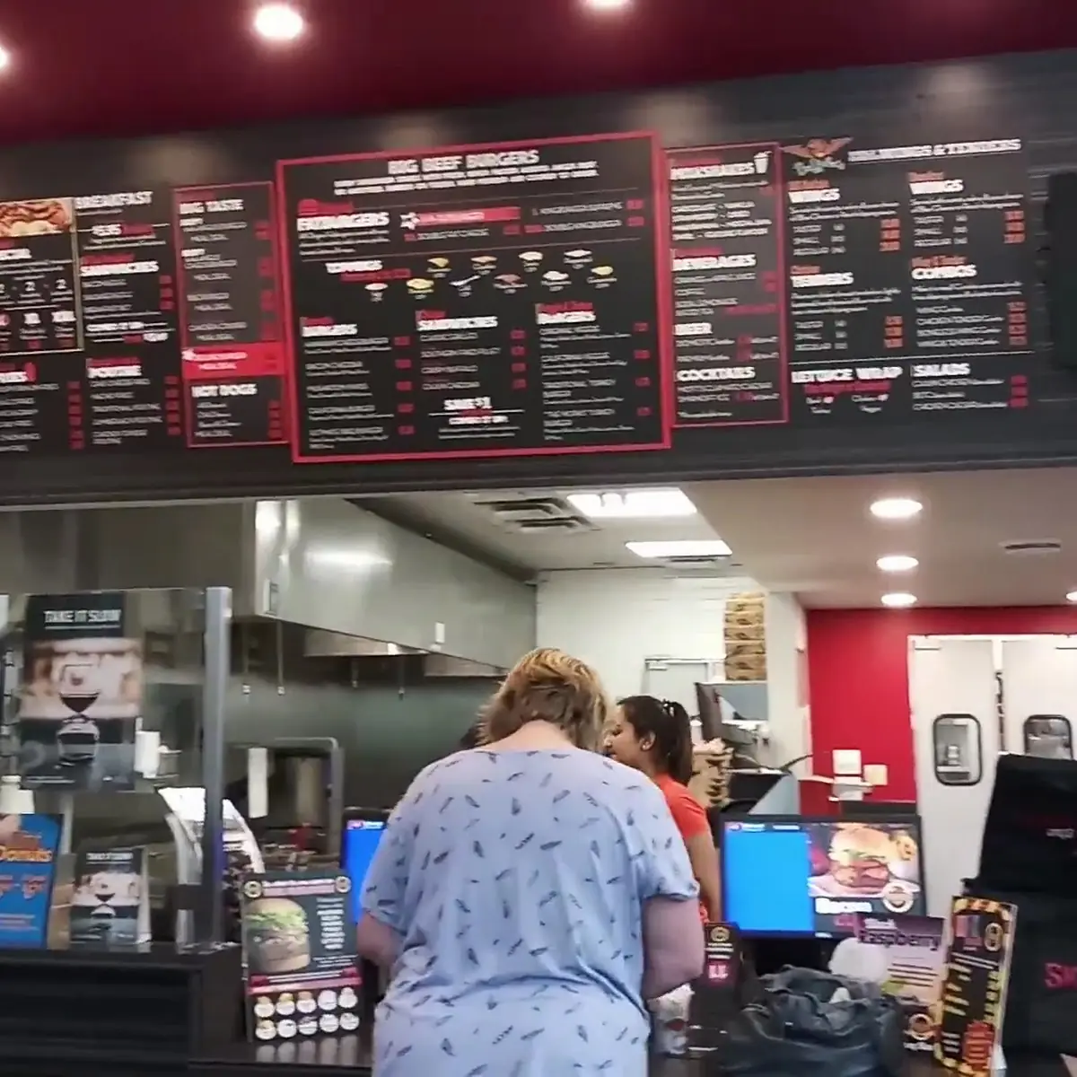 Vibe, Fatburger Grandview Central