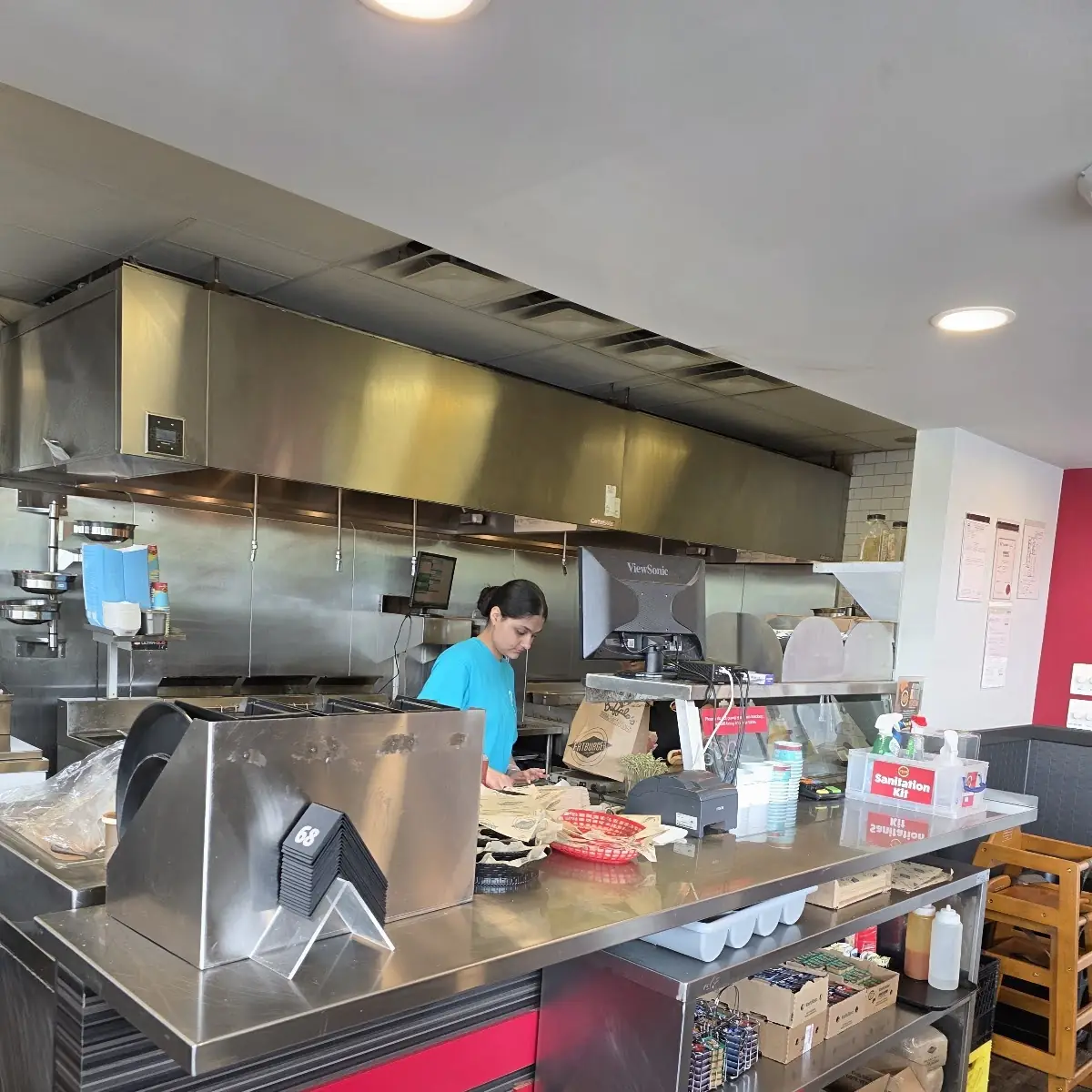 Vibe, Fatburger Grandview Central