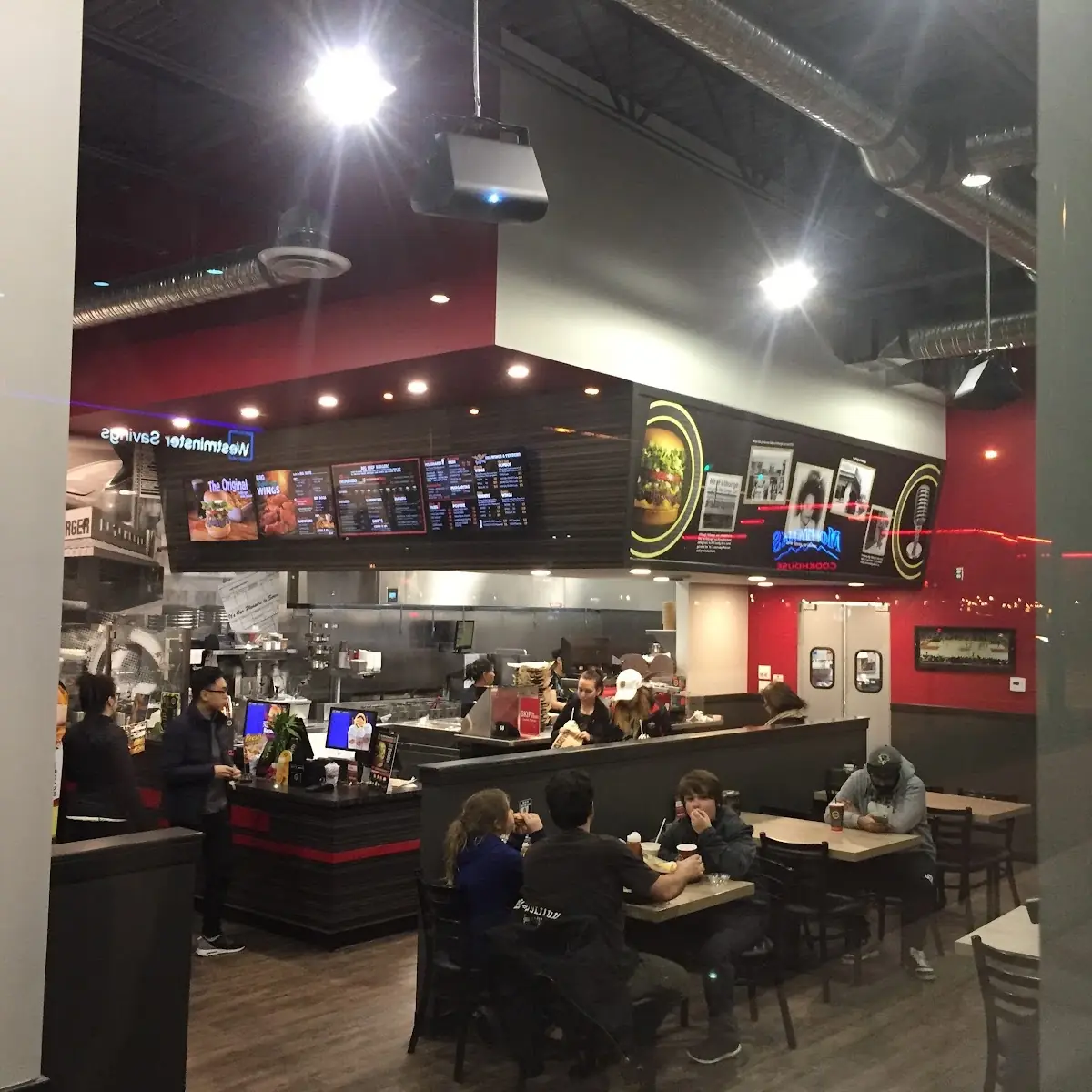Vibe, Fatburger Grandview Central