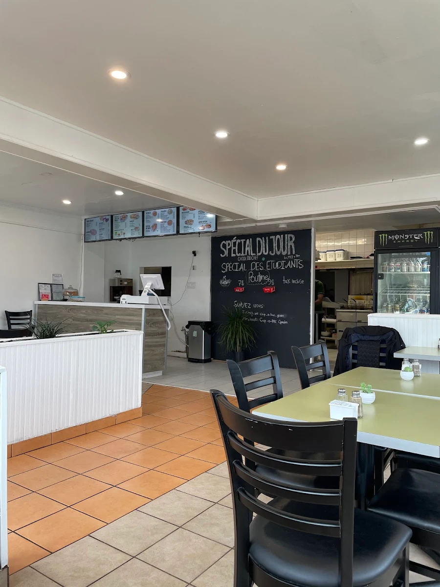Vibe, Restaurant Coq-O-Bec