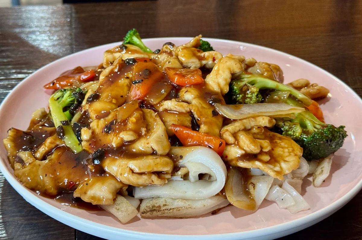 Food & drink, New Cheers Noodles House