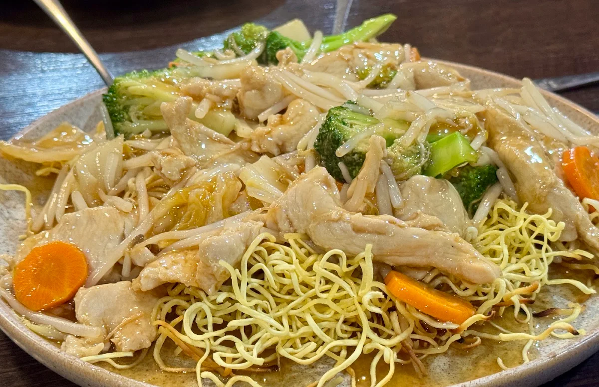 Food & drink, New Cheers Noodles House