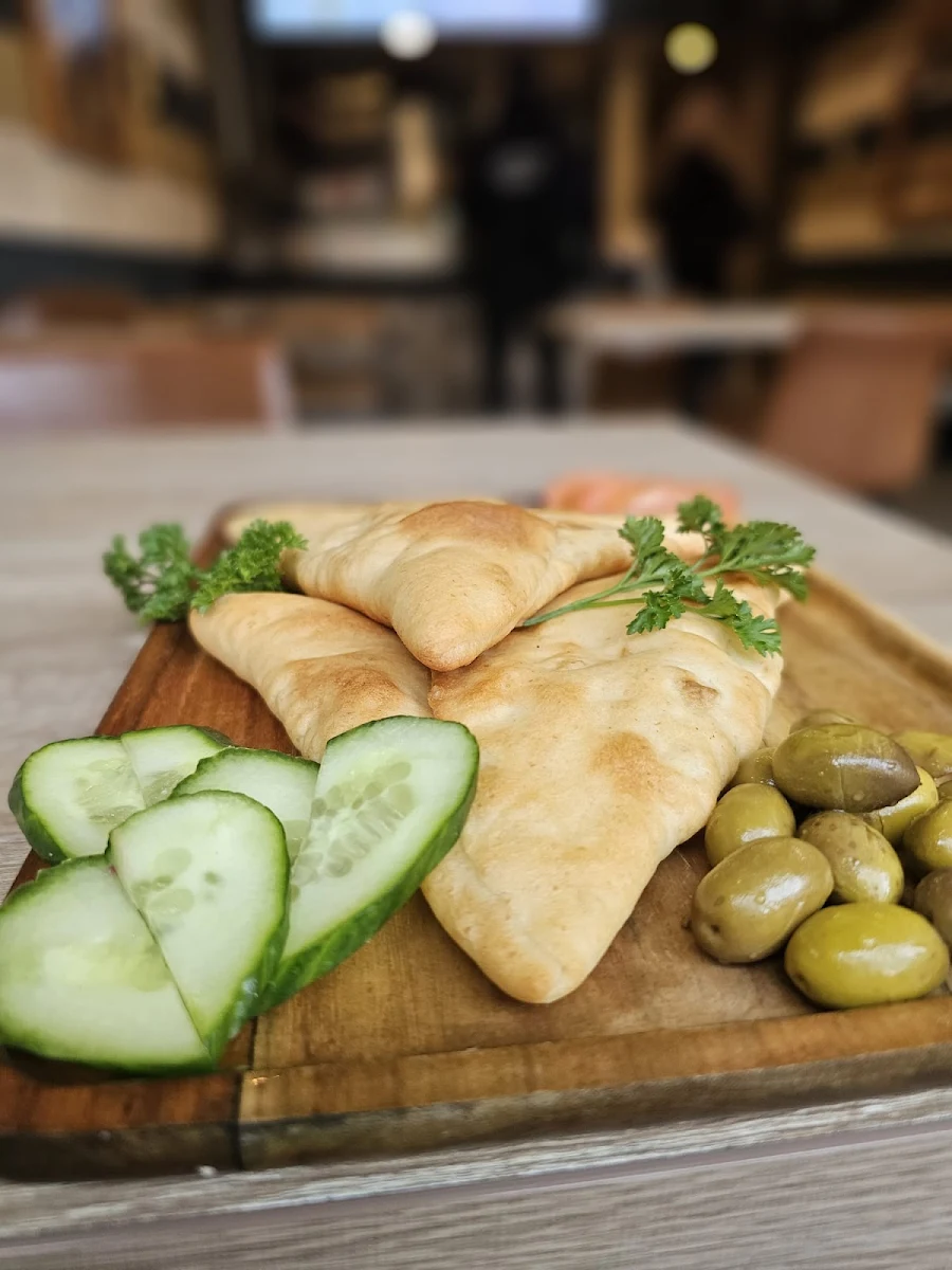 Food & drink photo 3