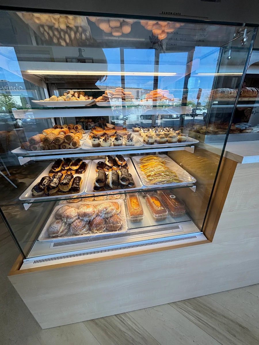 Vibe, Boa Bakery