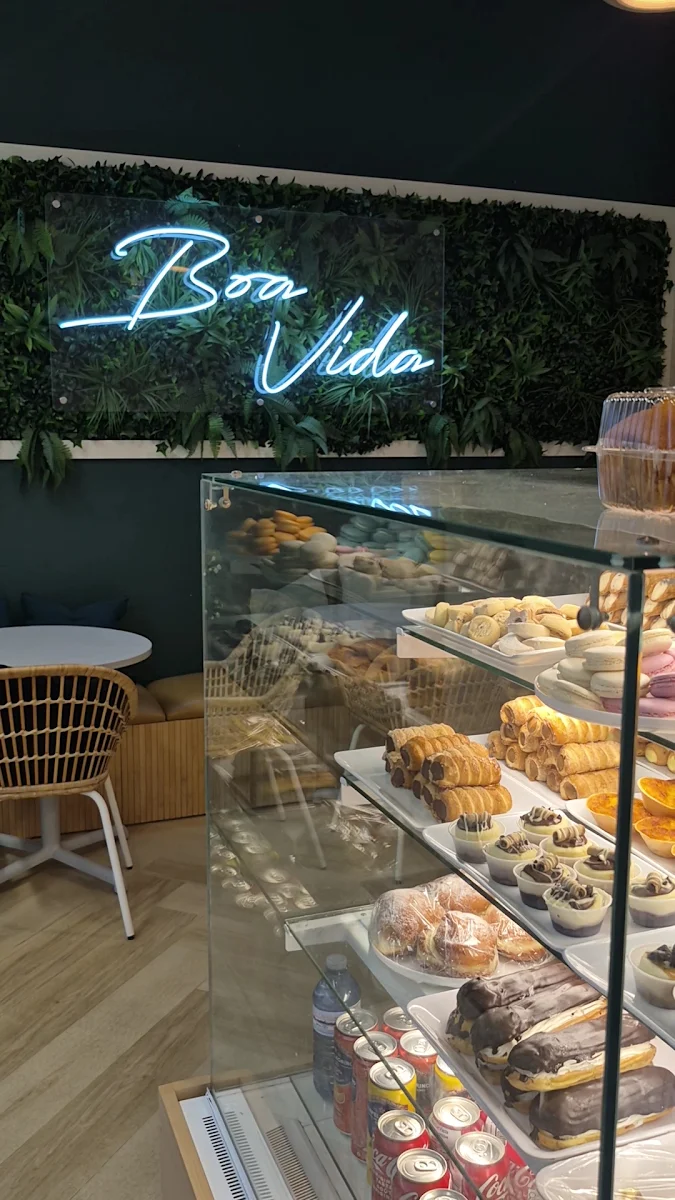 Vibe, Boa Bakery