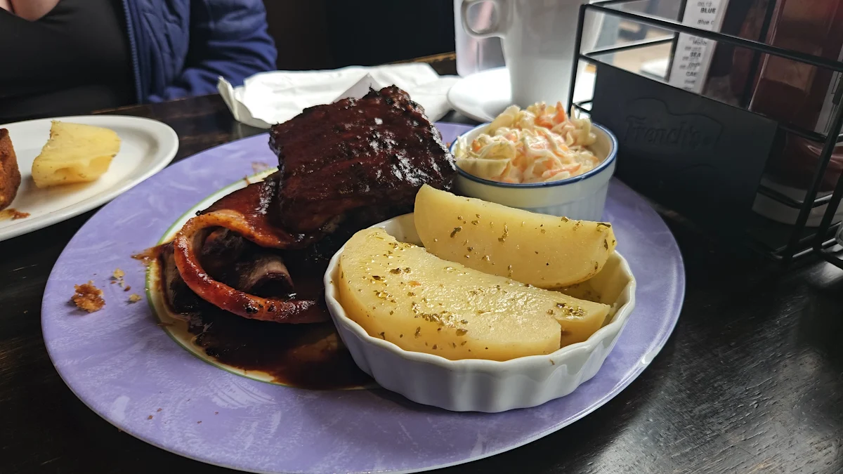 Food & drink, Q BBQ Public House