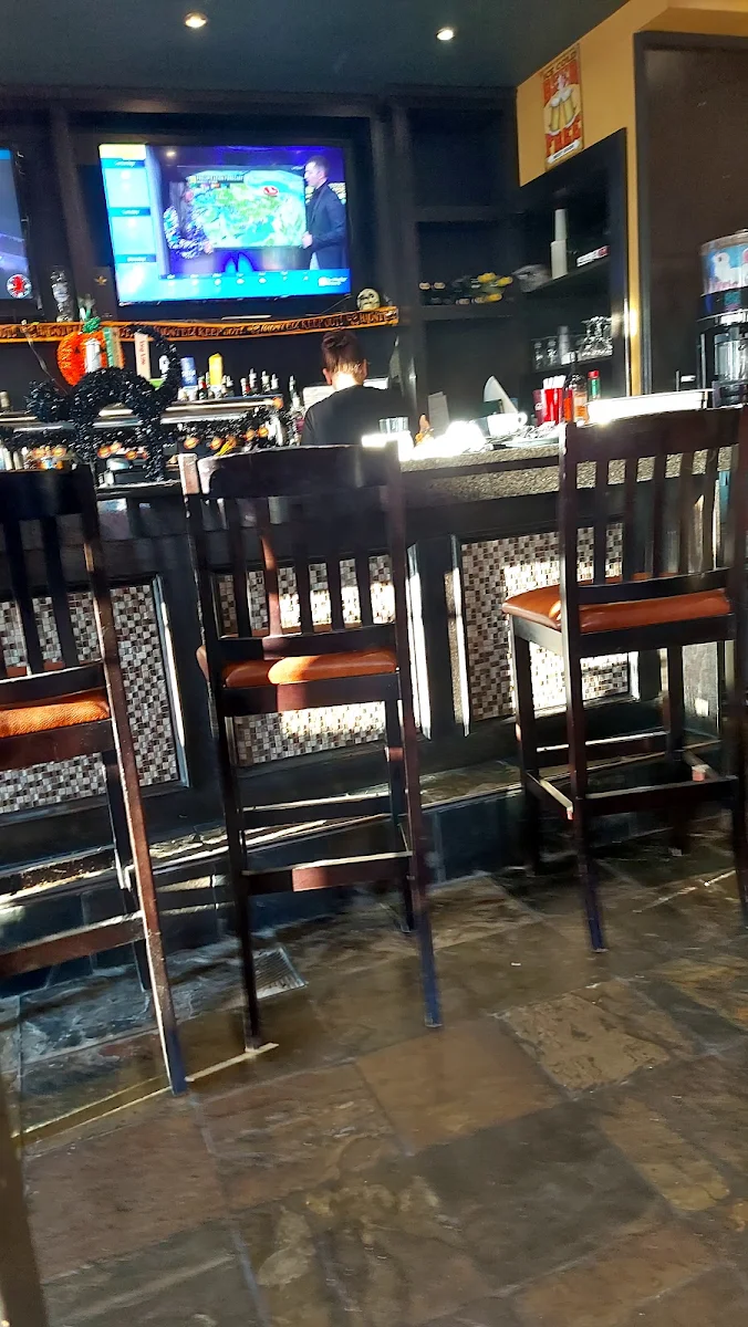 Vibe, Q BBQ Public House