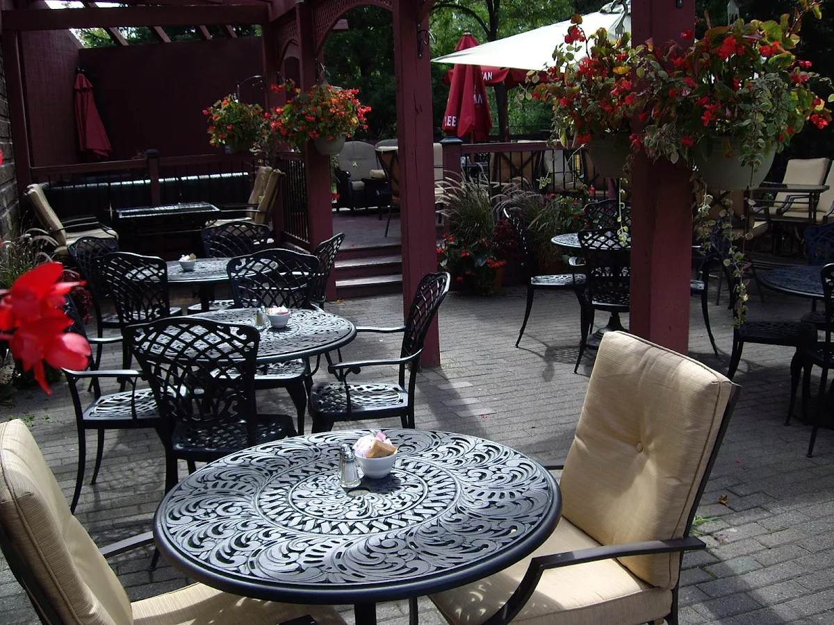 Vibe, SymposiumCafeRestaurant Georgetown