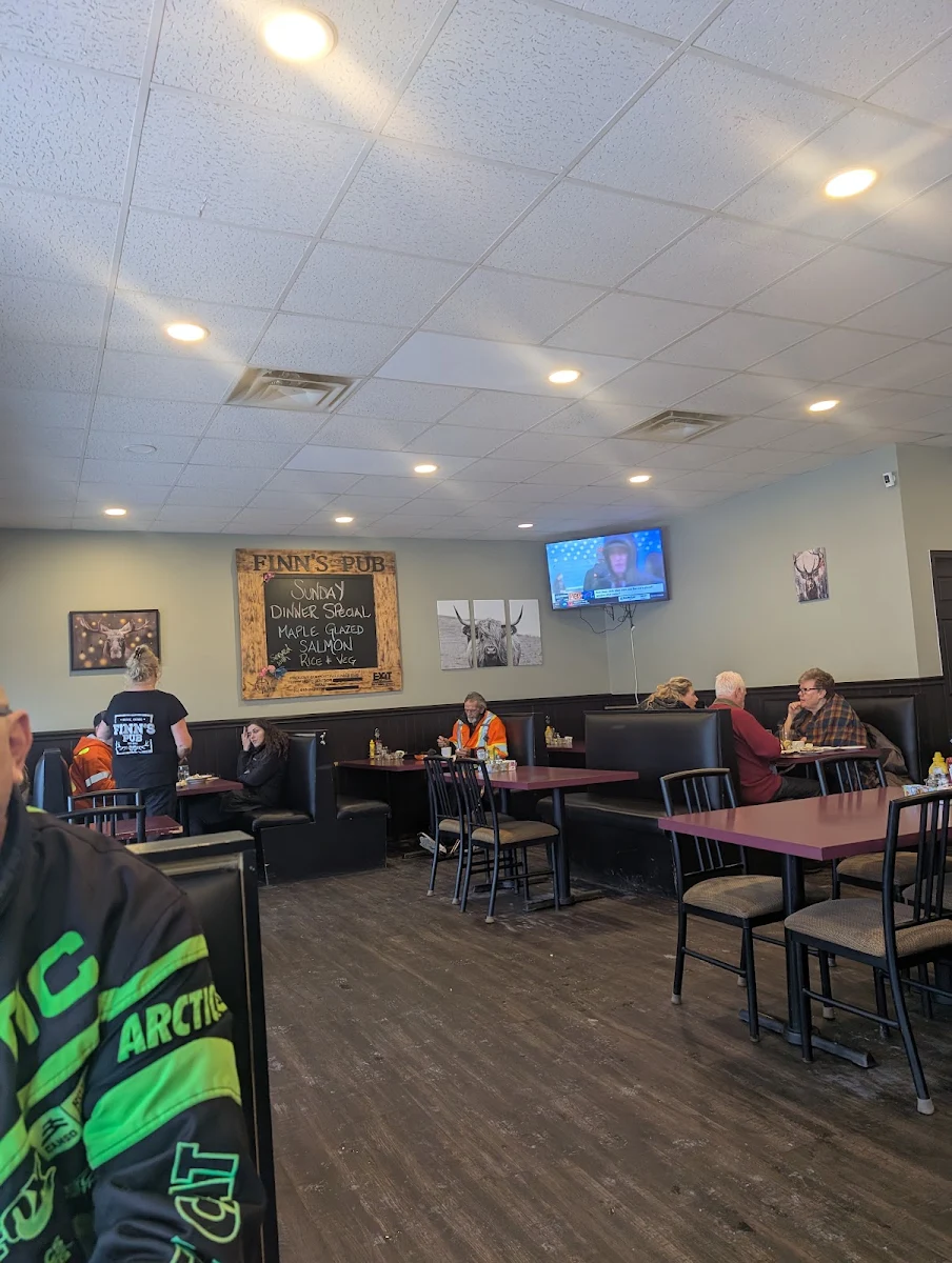 Vibe, Finn’s Pub