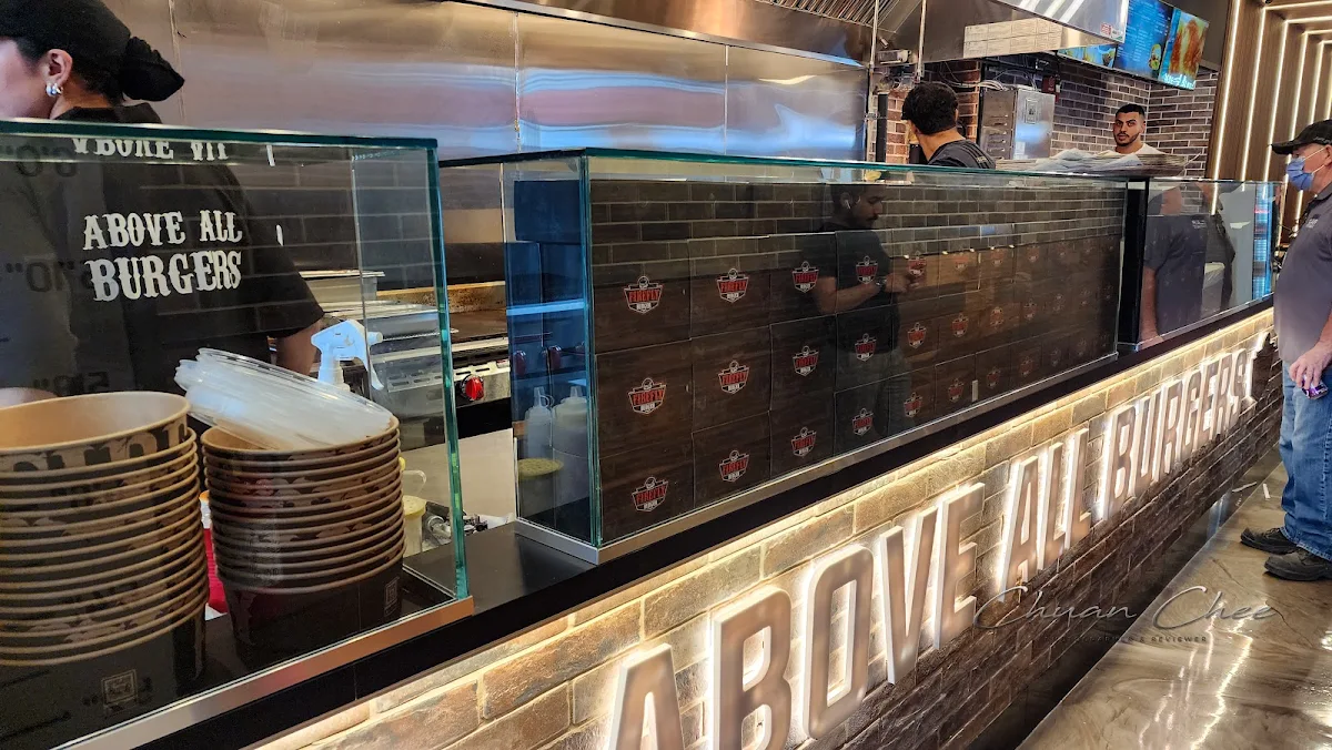 Vibe, Firefly Burger Toronto