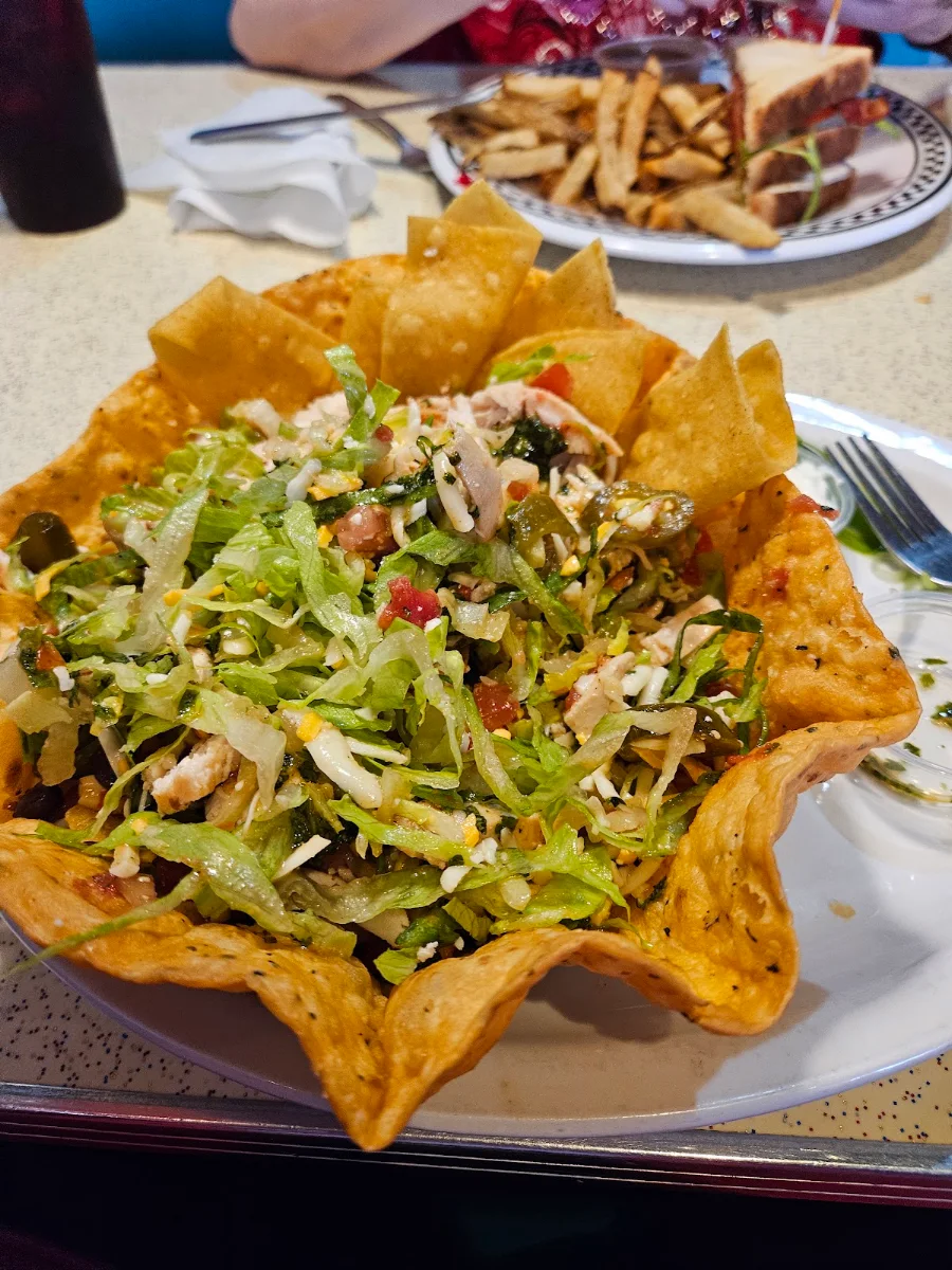 Food & drink, Melanie Pringles Restaurant