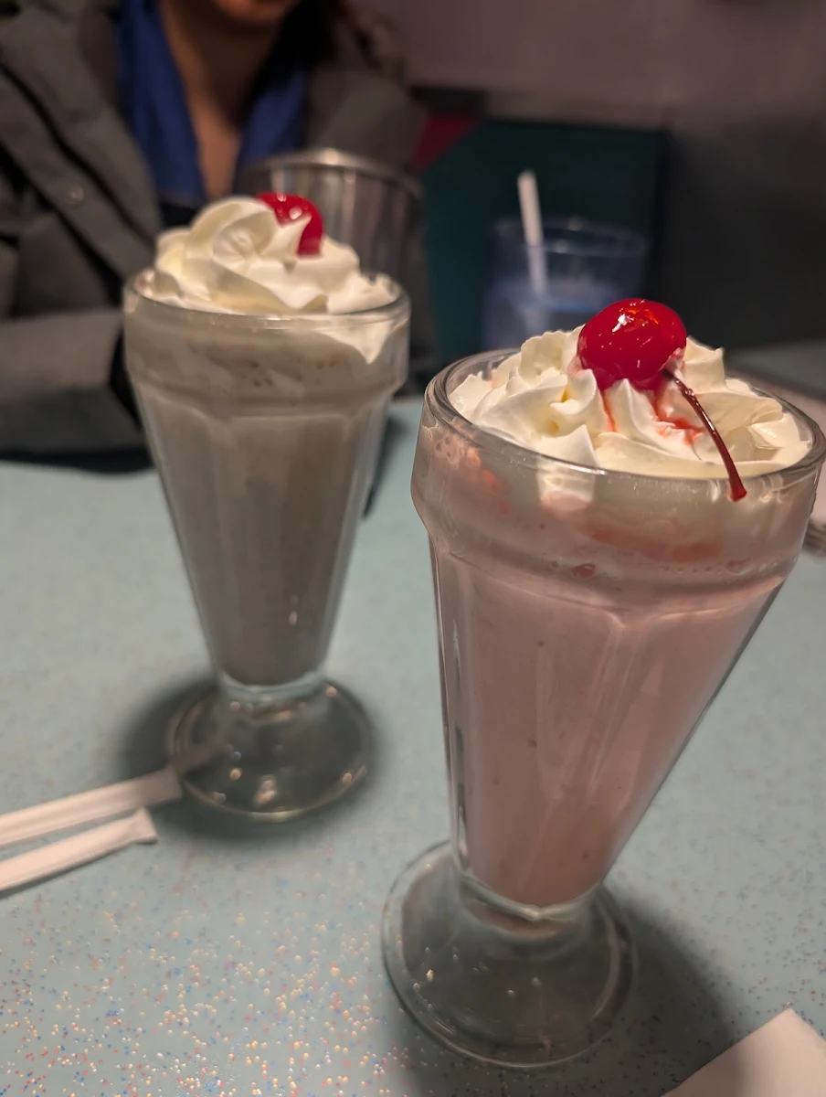 Food & drink, Melanie Pringles Restaurant