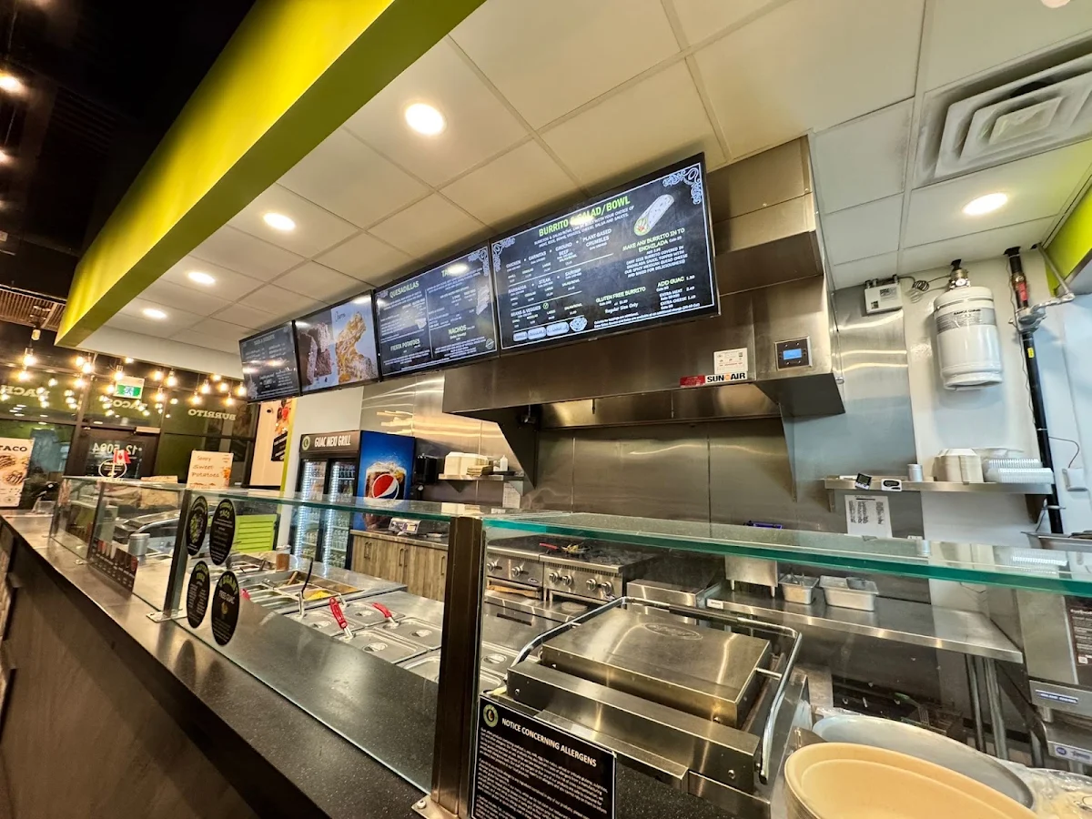 Vibe, Guac Mexi Grill