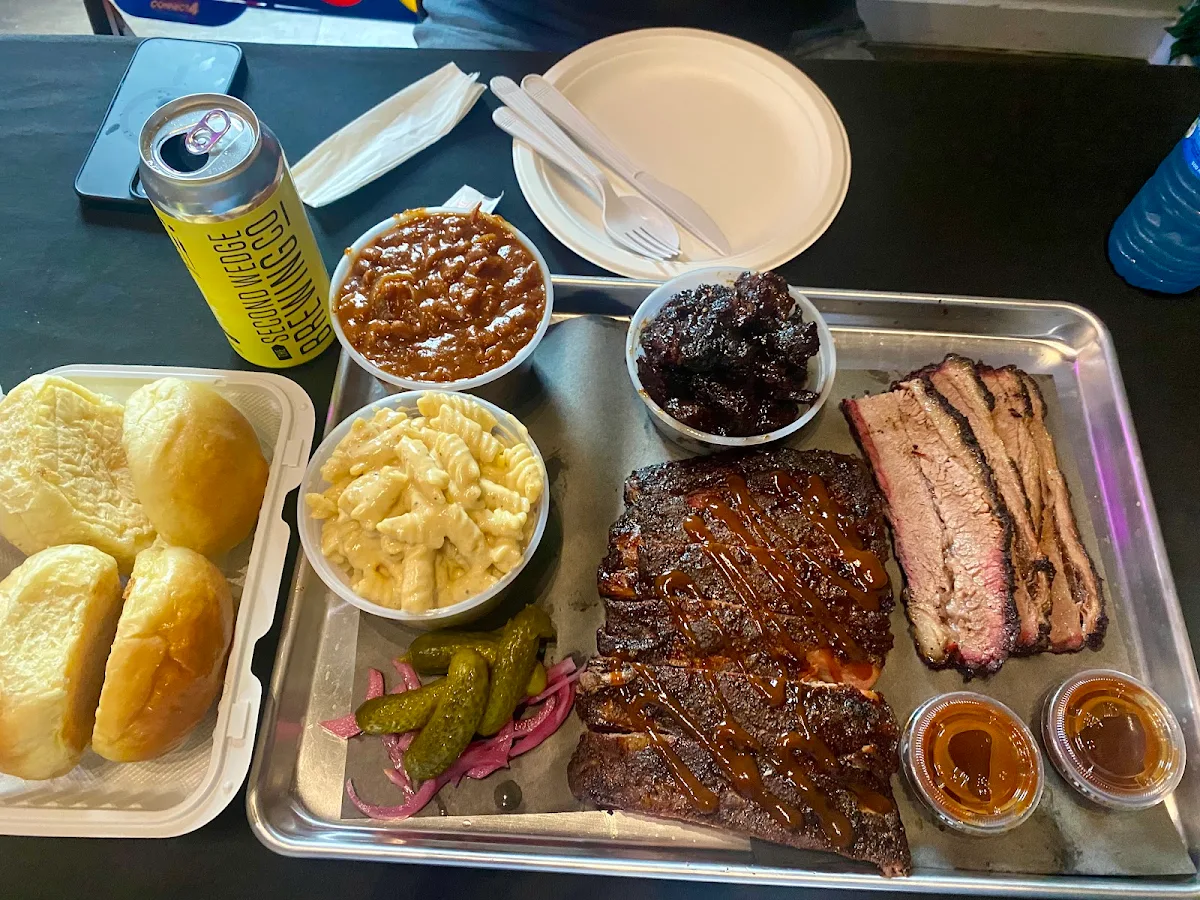 Food & drink, Brisket Daddy BBQ - Highway 7