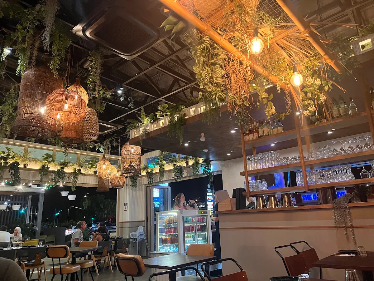 Vibe, Infusion Cafe & Thai IS NOW KNOWN AS Alangkarn Thai Restaurant