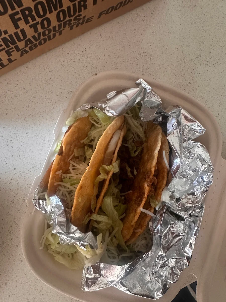 Food & drink, Guzman y Gomez - Leopold
