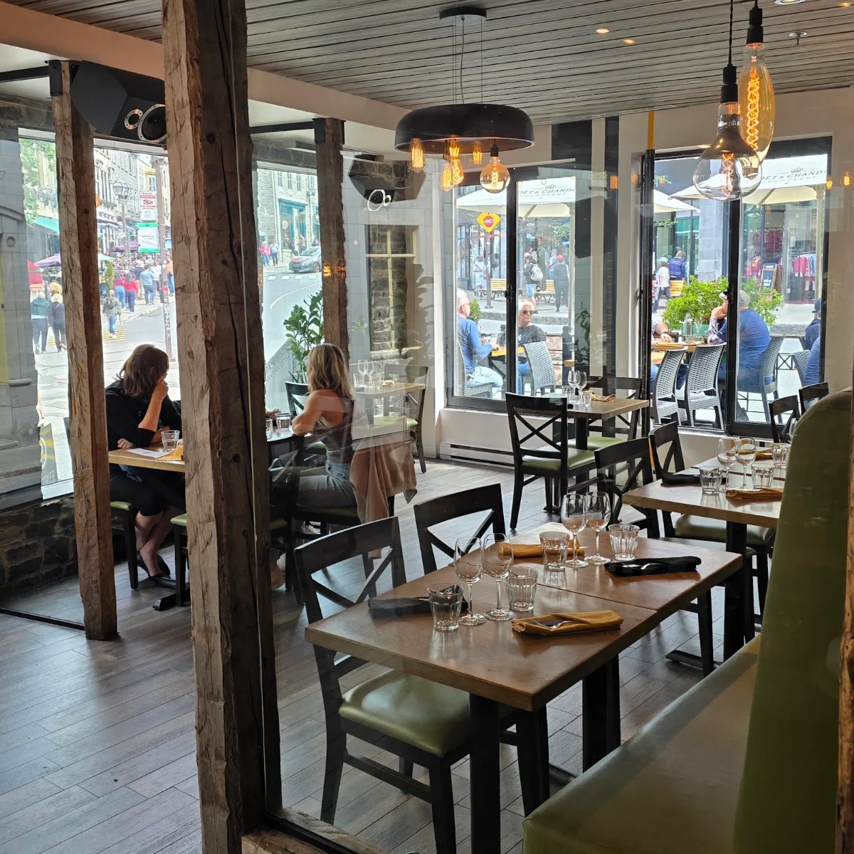 Vibe, Bistro Hortus
