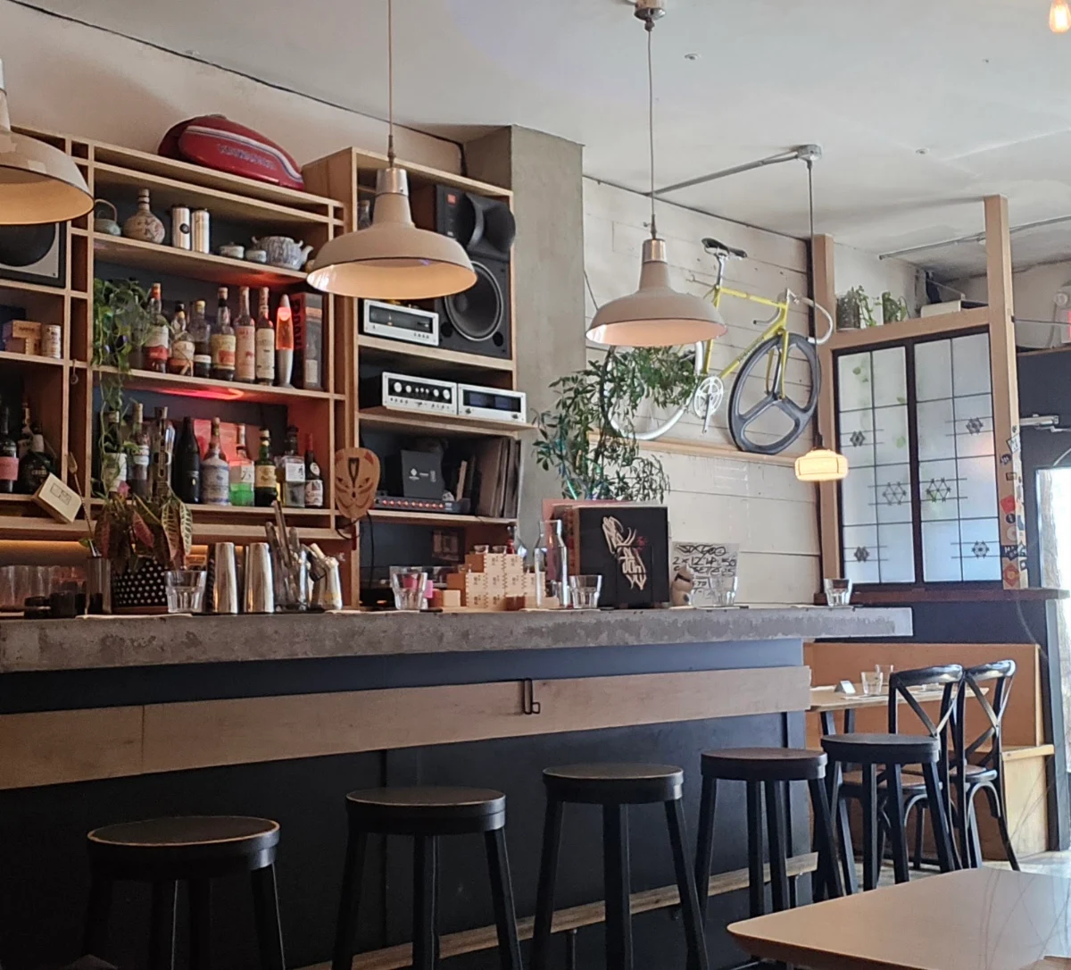 Vibe, Kaminari Ramen Bar