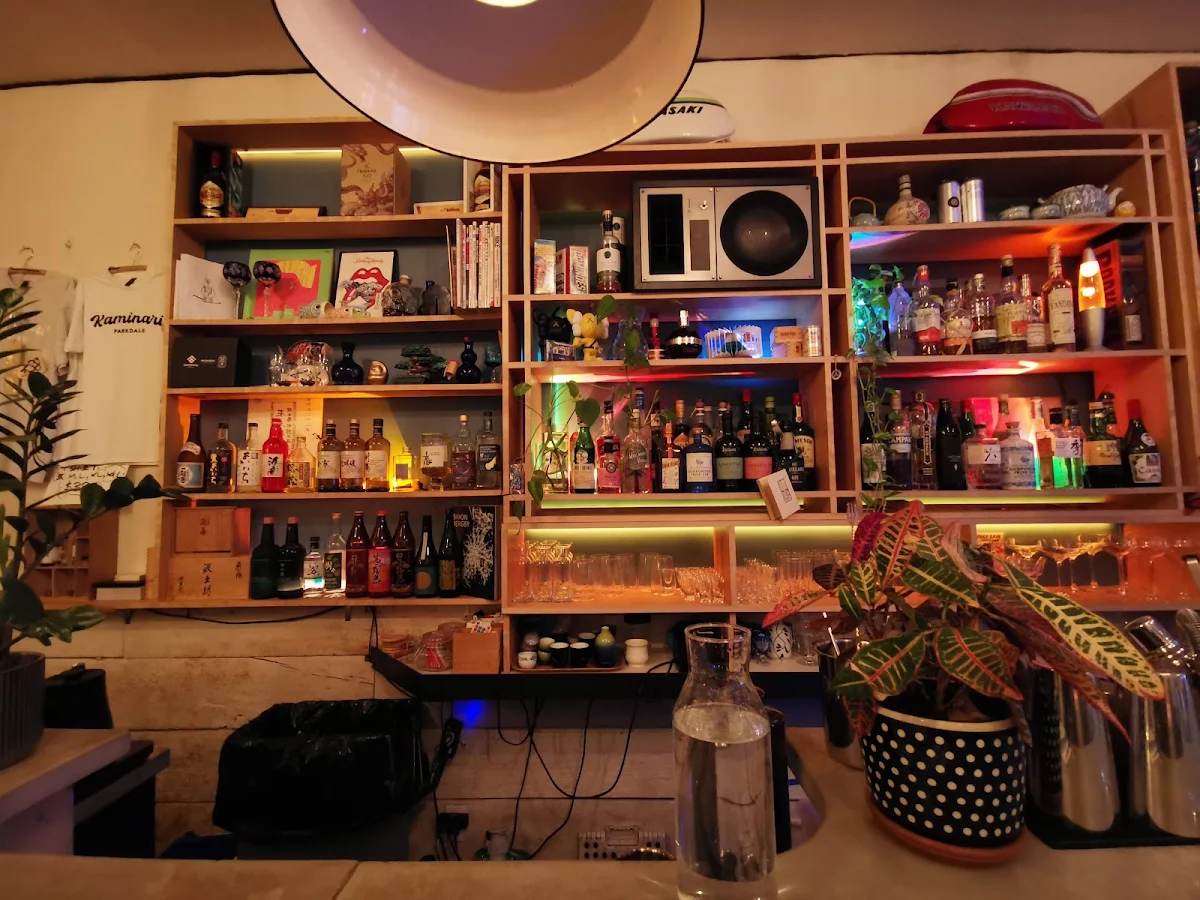 Vibe, Kaminari Ramen Bar