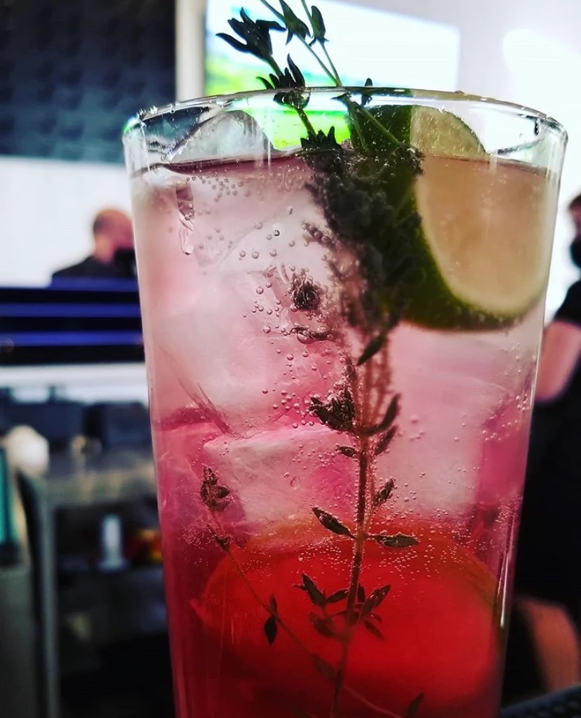 Food & drink, Linx Kitchen + Social