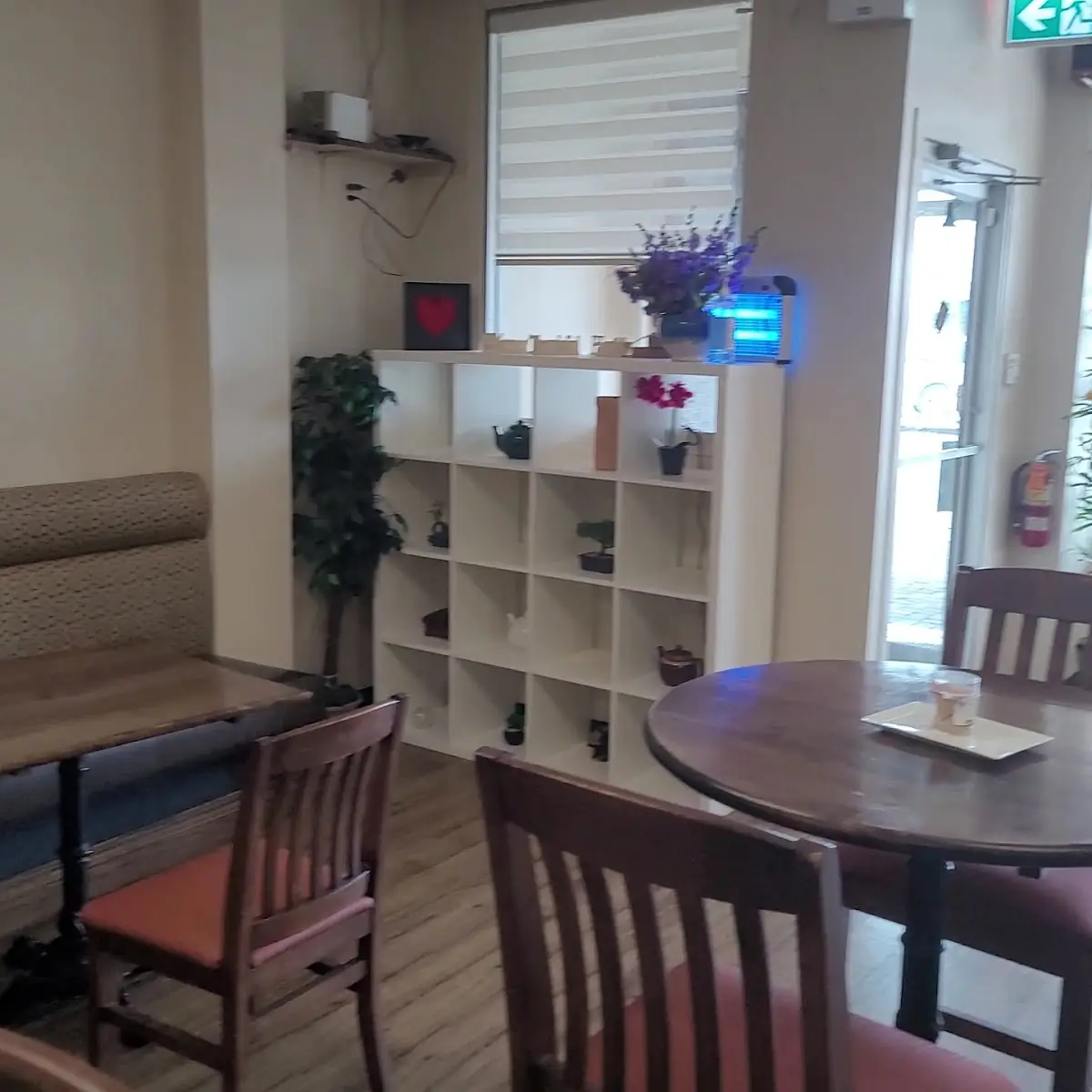 Vibe, Egg N Spice Indian restaurant windsor