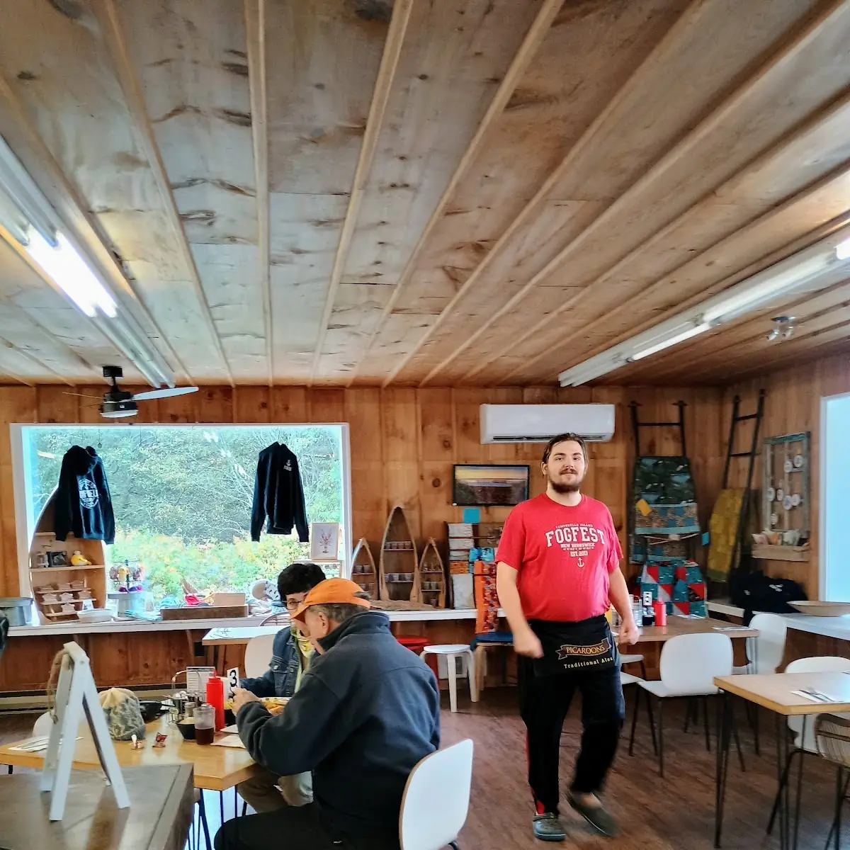 Vibe, The Porch at Friar’s Bay Inn and Cottages