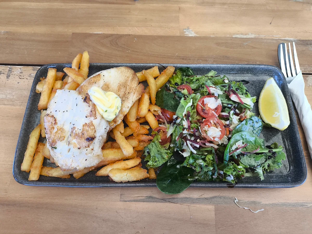 Food & drink, The Foreshore