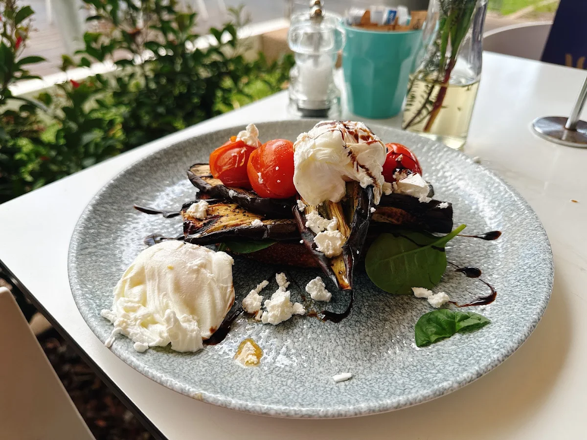 Food & drink, The Foreshore