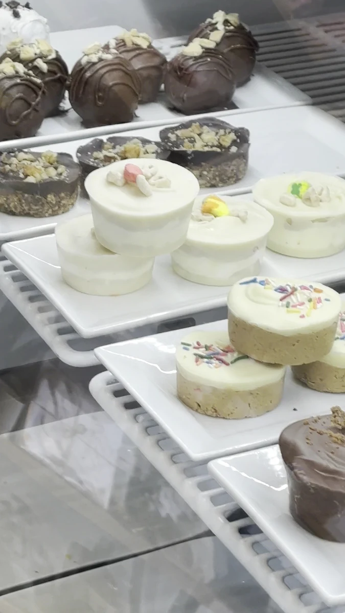 Food & drink photo 2