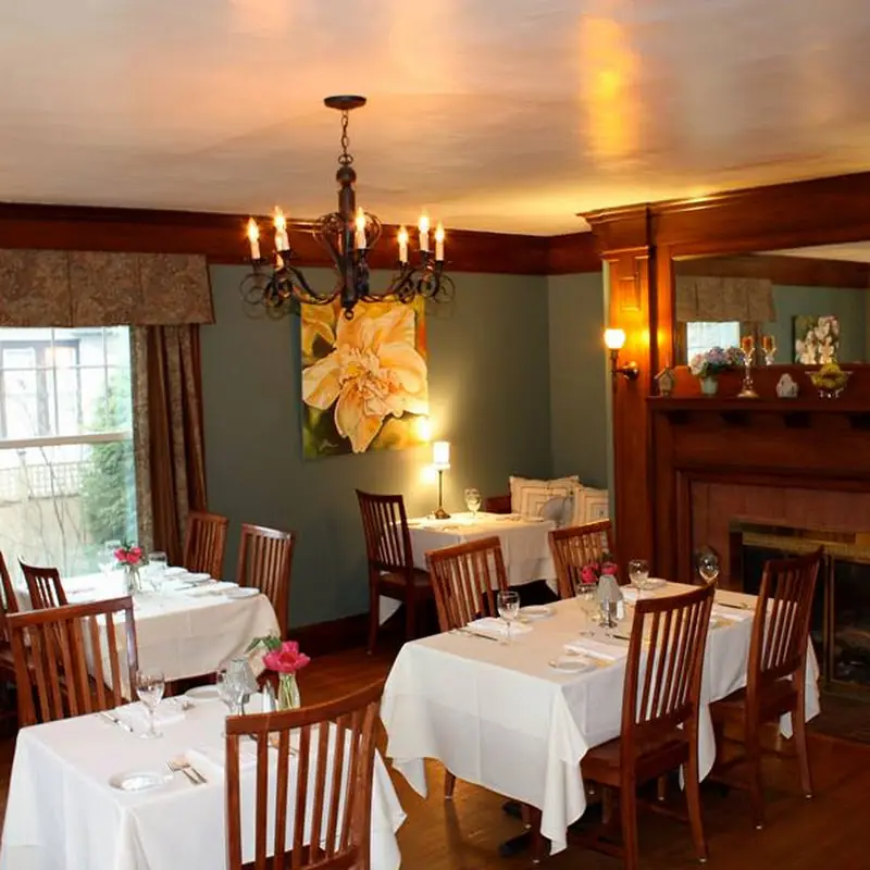 Oxford House Inn & Restaurant