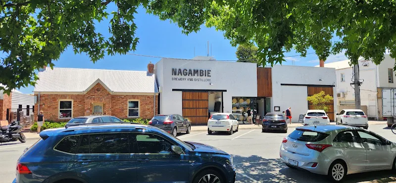 Cafe 318 / Nagambie Fish & Chippery