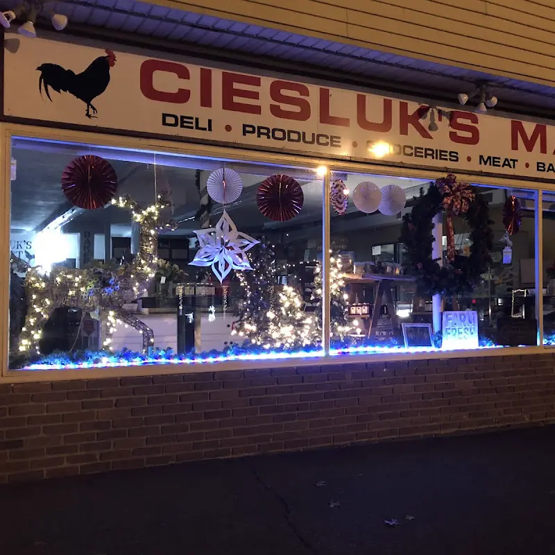 Ciesluk's Market & Deli
