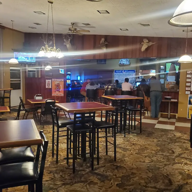 Roosters Bar & Grill